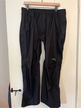 Women’s Rain Pants